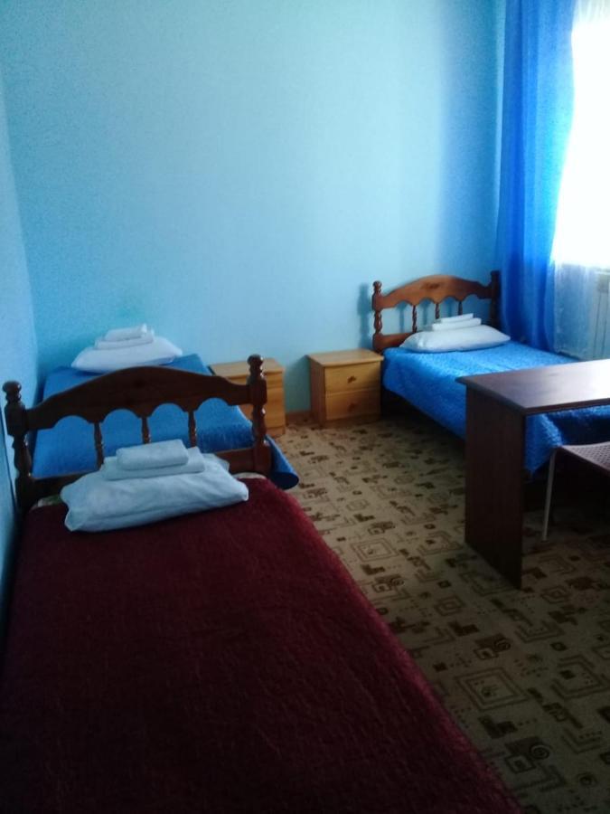 Mini-Hotel Kuznechik Dmitriyev-Lgovskiy Екстер'єр фото